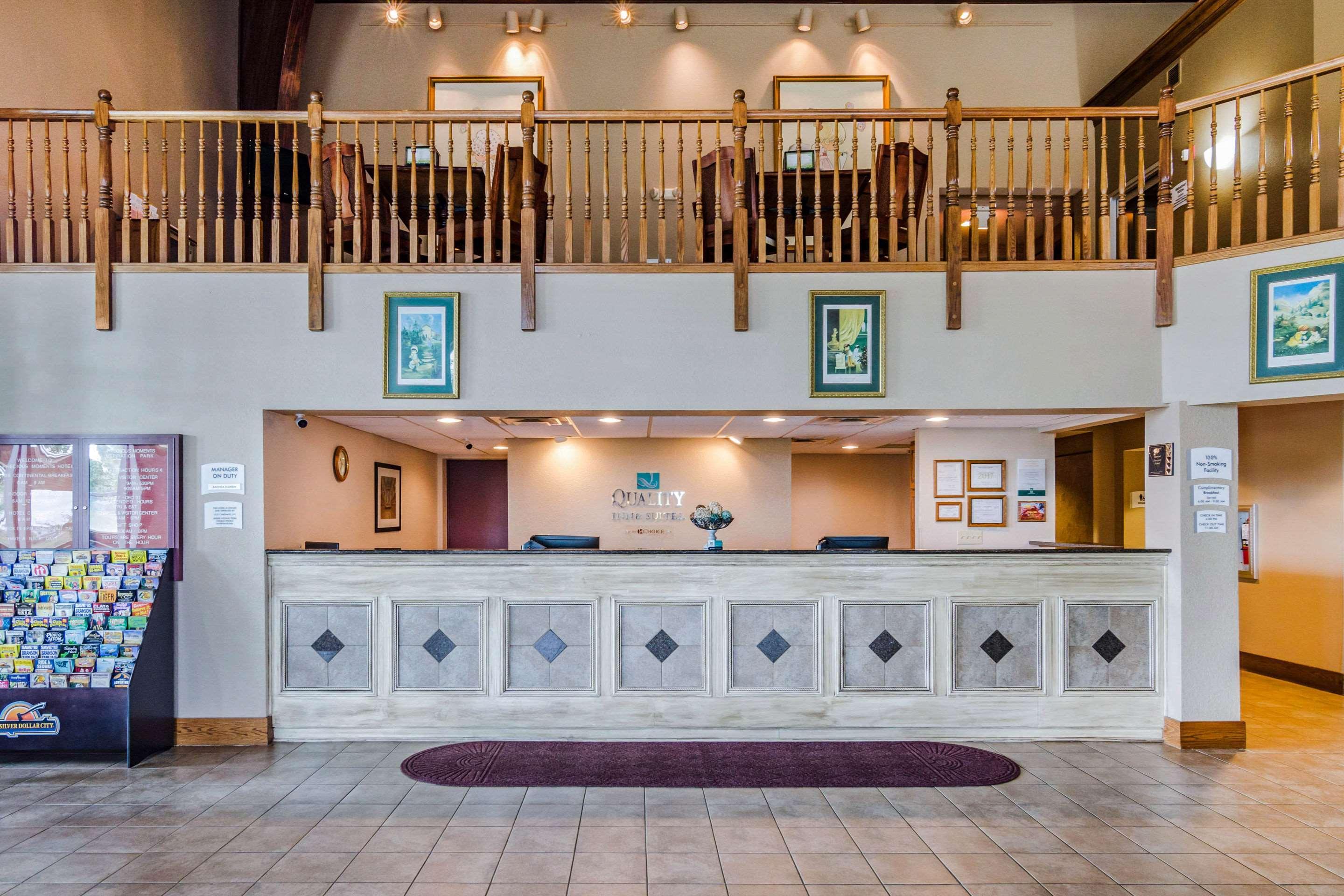 Quality Inn & Suites Carthage Eksteriør billede