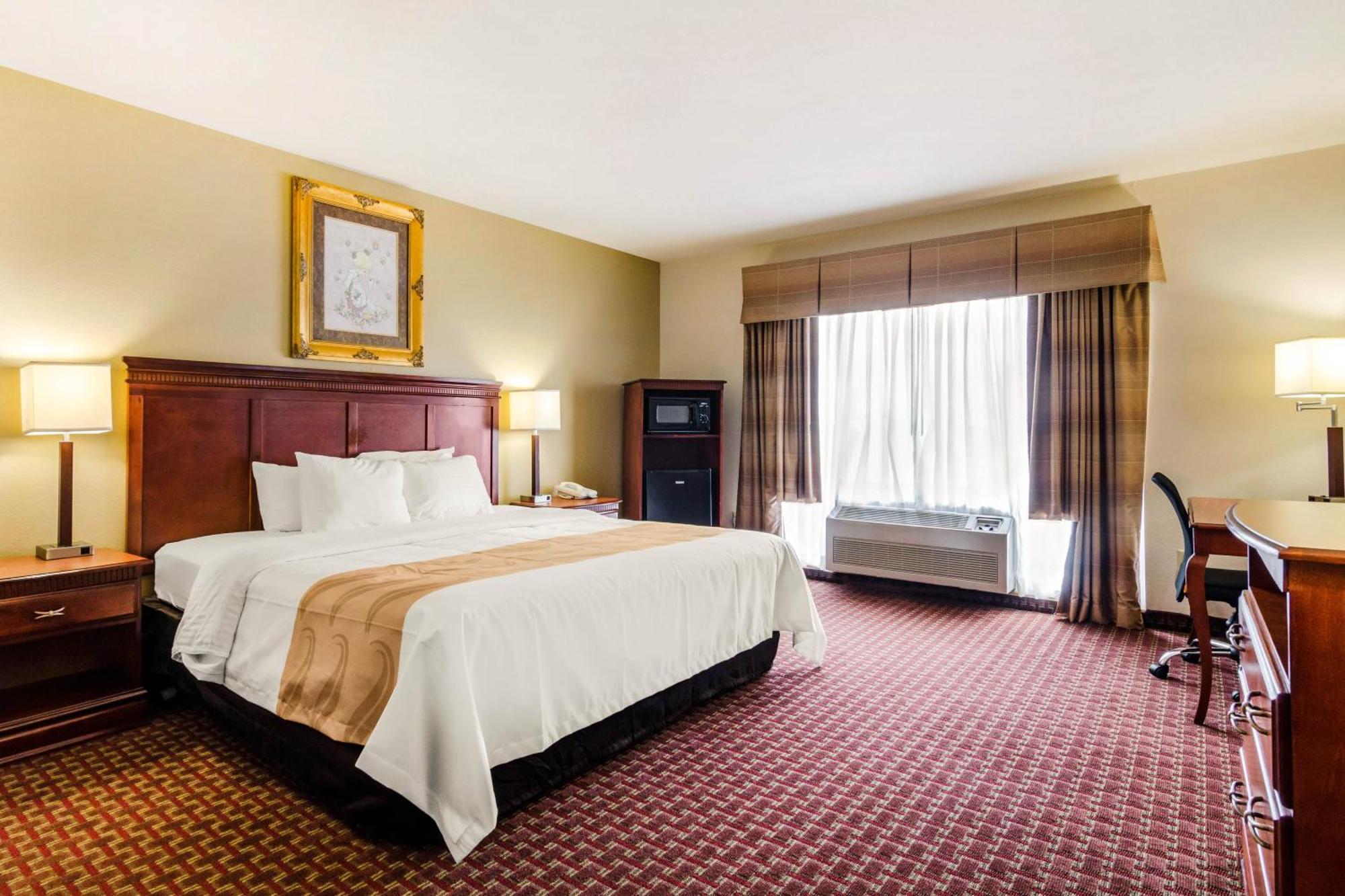 Quality Inn & Suites Carthage Eksteriør billede